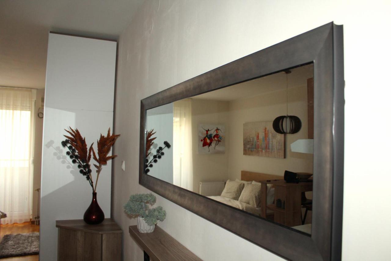 Downtown Apartment Novi Sad Exterior photo